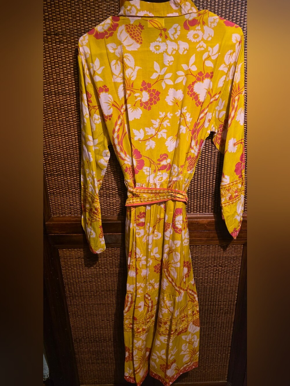 Farylina NWOT Large Yellow Floral Button-Front Maxi Dress with Waist Tie Ptp 21 - Picture 2 of 3